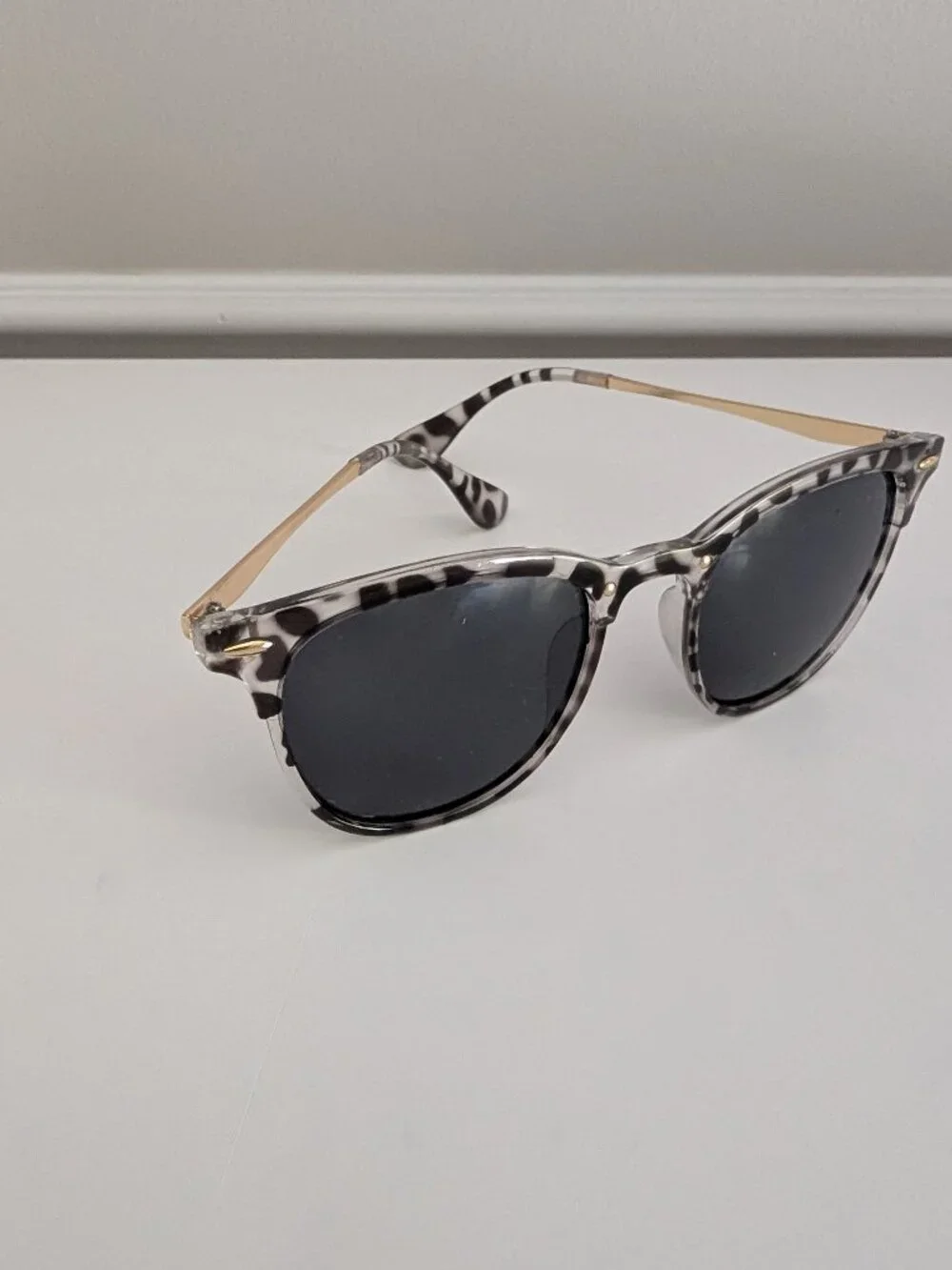 gold womens polarized sunglasses leopard animal print
